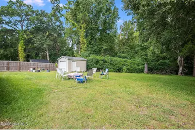 819 Barn Street, Jacksonville, NC 28540 - Photo 31