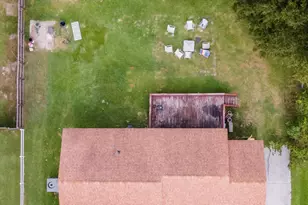 819 Barn St, Jacksonville, NC 28540 - Photo 35