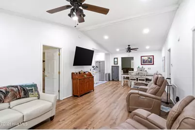 133 NE 29th Street, Oak Island, NC 28465 - Photo 11