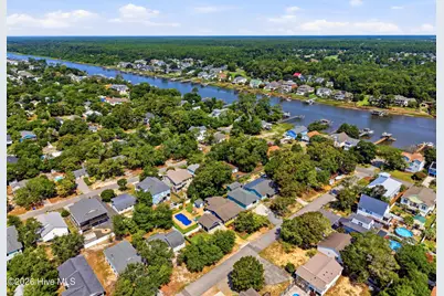 133 NE 29th Street, Oak Island, NC 28465 - Photo 45