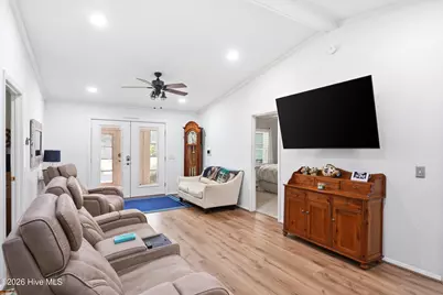 133 NE 29th Street, Oak Island, NC 28465 - Photo 9