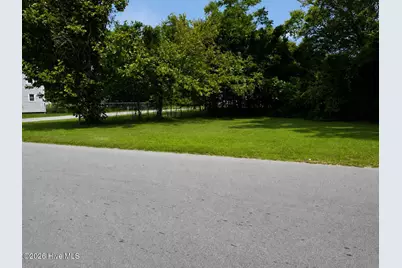 824 Chapman Street, New Bern, NC 28560 - Photo 3
