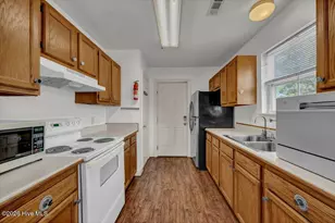100 S 11th St, Wilmington, NC 28401 - Photo 11