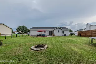 106 Linden Rd, Richlands, NC 28574 - Photo 7