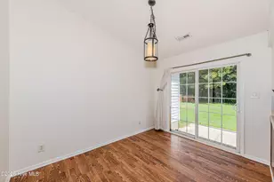 106 Linden Rd, Richlands, NC 28574 - Photo 17