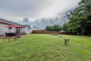 106 Linden Rd, Richlands, NC 28574 - Photo 5