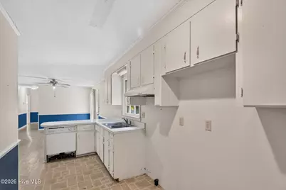 8206 Sidbury Road, Wilmington, NC 28411 - Photo 15
