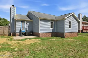 6832 Winthrop Dr, Fayetteville, NC 28311 - Photo 21