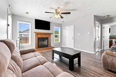 6832 Winthrop Drive, Fayetteville, NC 28311 - Photo 5