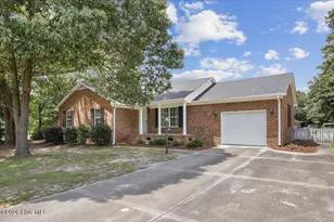 2495 Stratford Dr, La Grange, NC 28551 - Photo 5