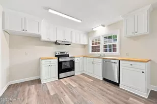 2554 E Forest Dr, Newport, NC 28570 - Photo 7