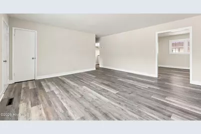 2554 E Forest Drive, Newport, NC 28570 - Photo 5