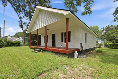 302 W 1st Street, Princeton, NC 27569 - Photo 3
