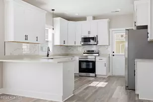 649 Abigail Taylor Dr, Greenville, NC 27834 - Photo 5