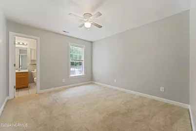 206 Streamwood Drive, Jacksonville, NC 28546 - Photo 7