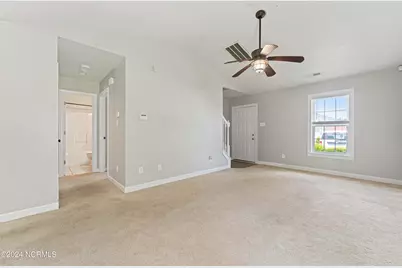 206 Streamwood Drive, Jacksonville, NC 28546 - Photo 3