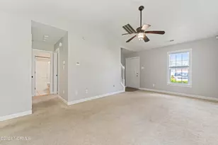 206 Streamwood Dr, Jacksonville, NC 28546 - Photo 3