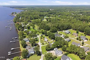 25 E River Acres Rd, Washington, NC 27889 - Photo 15