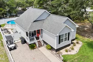 157 NE 3rd St, Oak Island, NC 28465 - Photo 57