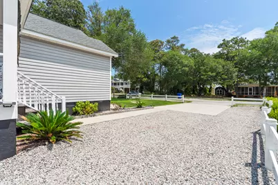 157 NE 3rd Street, Oak Island, NC 28465 - Photo 7