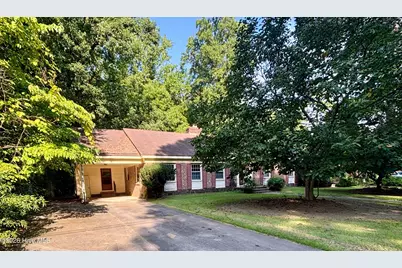 1919 Canal Drive NW, Wilson, NC 27896 - Photo 3