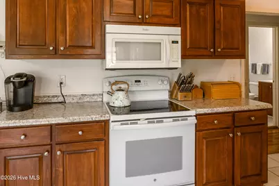 424 Cedar Lake Lane, Clinton, NC 28328 - Photo 9