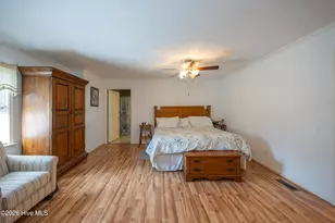 424 Cedar Lake Ln, Clinton, NC 28328 - Photo 11