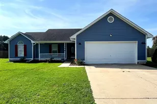 108 Chapel Hill Dr, Raeford, NC 28376 - Photo 1