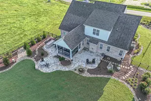 2715 Frances Ct, Grimesland, NC 27837 - Photo 13