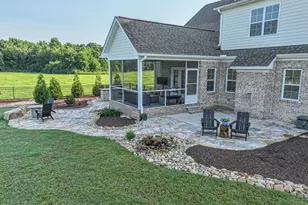 2715 Frances Ct, Grimesland, NC 27837 - Photo 11