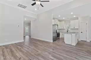 126 Cmns Vw Dr, Hampstead, NC 28443 - Photo 5