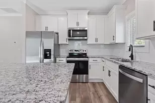 126 Cmns Vw Dr, Hampstead, NC 28443 - Photo 7