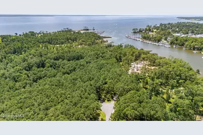 397 Madison Avenue, Oriental, NC 28571 - Photo 3