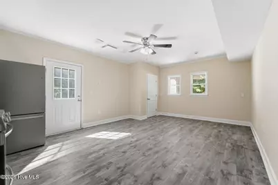 220 Edgewood Drive, Jacksonville, NC 28546 - Photo 43
