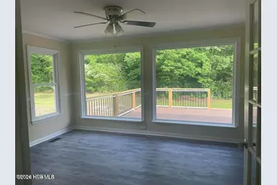 220 Edgewood Drive, Jacksonville, NC 28546 - Photo 17