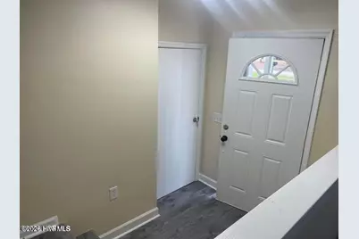 220 Edgewood Drive, Jacksonville, NC 28546 - Photo 13