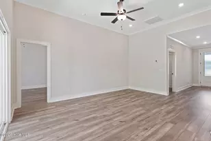 136 Cmns Vw Dr, Hampstead, NC 28443 - Photo 3