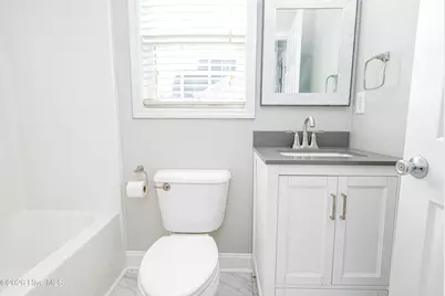 307 Croatan Woods Drive, New Bern, NC 28562 - Photo 17