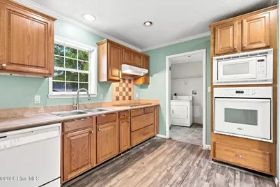506 Britannia Drive, Greenville, NC 27834 - Photo 13