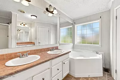 506 Britannia Drive, Greenville, NC 27834 - Photo 23