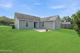 4212 Elizabeth Ave, New Bern, NC 28562 - Photo 3