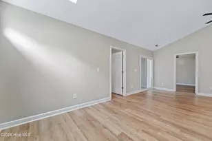 4212 Elizabeth Ave, New Bern, NC 28562 - Photo 9