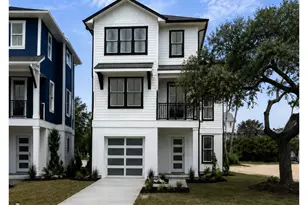 809 S Fifth St, Carolina Beach, NC 28428 - Photo 1