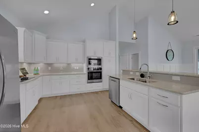 309 Ivy Lane, Carolina Beach, NC 28428 - Photo 9