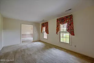 4904 Hillandale Rd, Trent Woods, NC 28562 - Photo 5