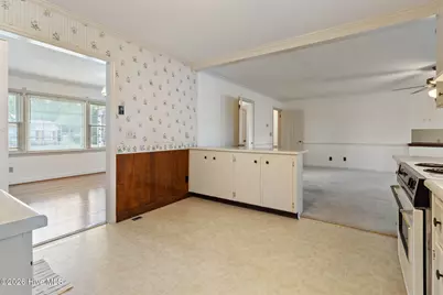 771 Dixie Road, Clinton, NC 28328 - Photo 11
