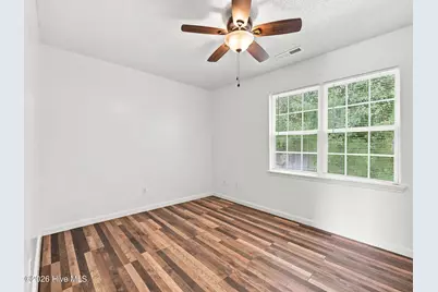 107 Spring Meadows Circle, Jacksonville, NC 28546 - Photo 11