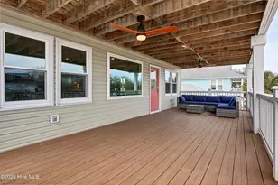 142 S Sixth Ave S, Kure Beach, NC 28449 - Photo 37