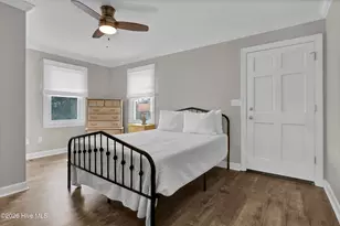 142 S Sixth Ave S, Kure Beach, NC 28449 - Photo 31