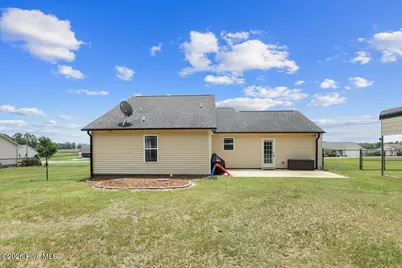 124 Dobbs County Courthouse Road, La Grange, NC 28551 - Photo 23
